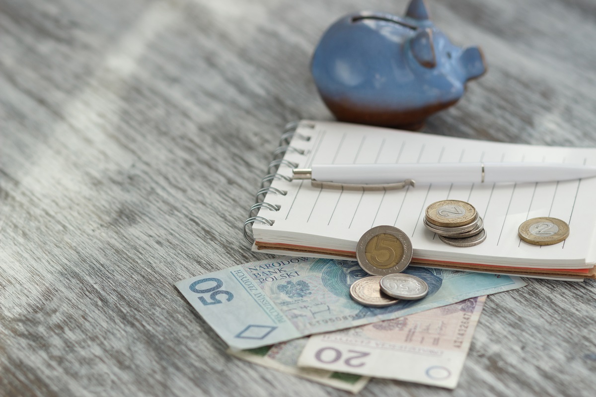 Wyrównanie Emerytur Czerwcowych 2009-2019: Kto dostanie choćby 12 000 zł z ZUS? Ustawa wchodzi w życie w 2026 r.