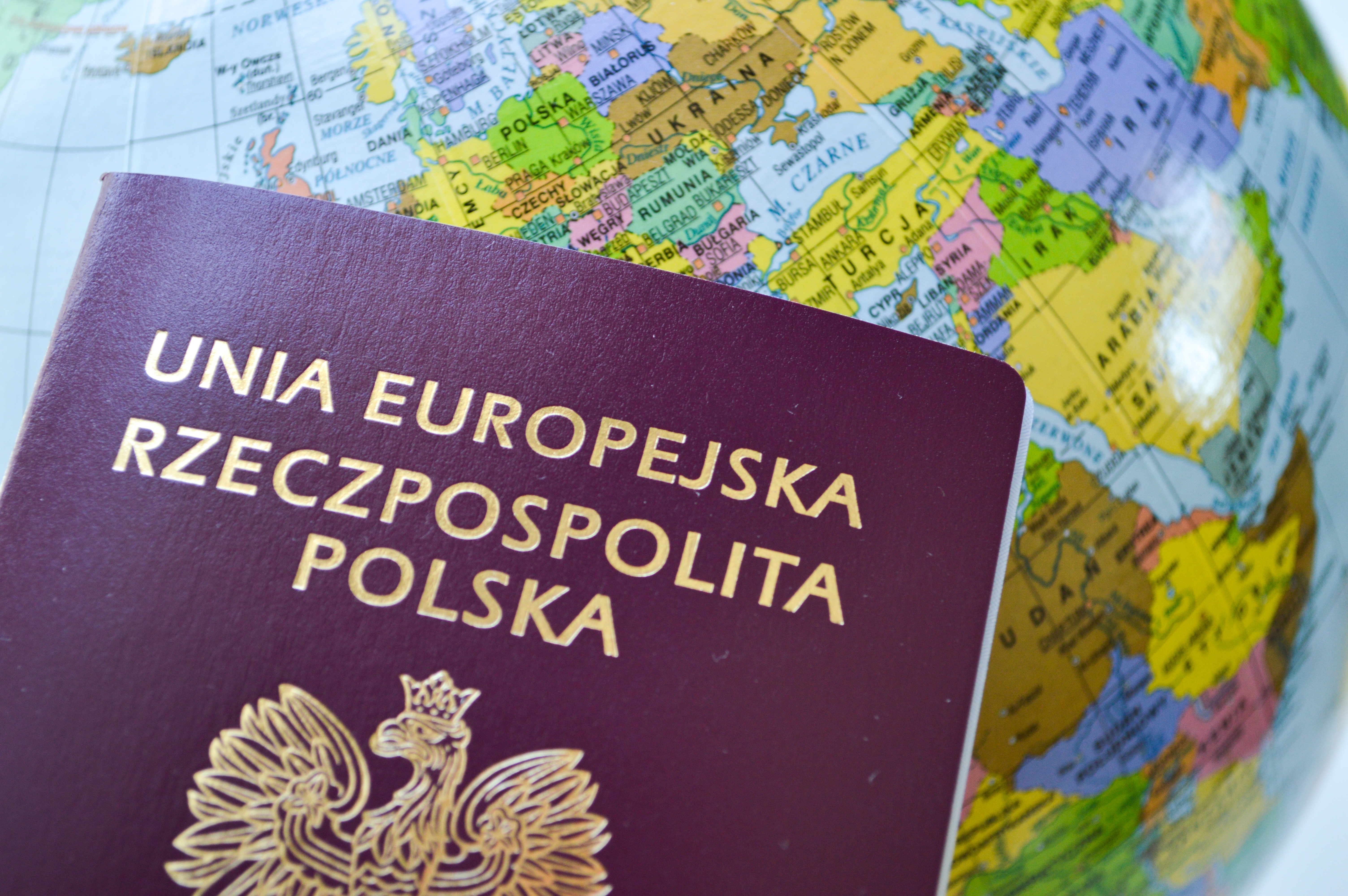 Ile kosztuje wyrobienie paszportu? Sporo osób jest zwolnionych z opłaty