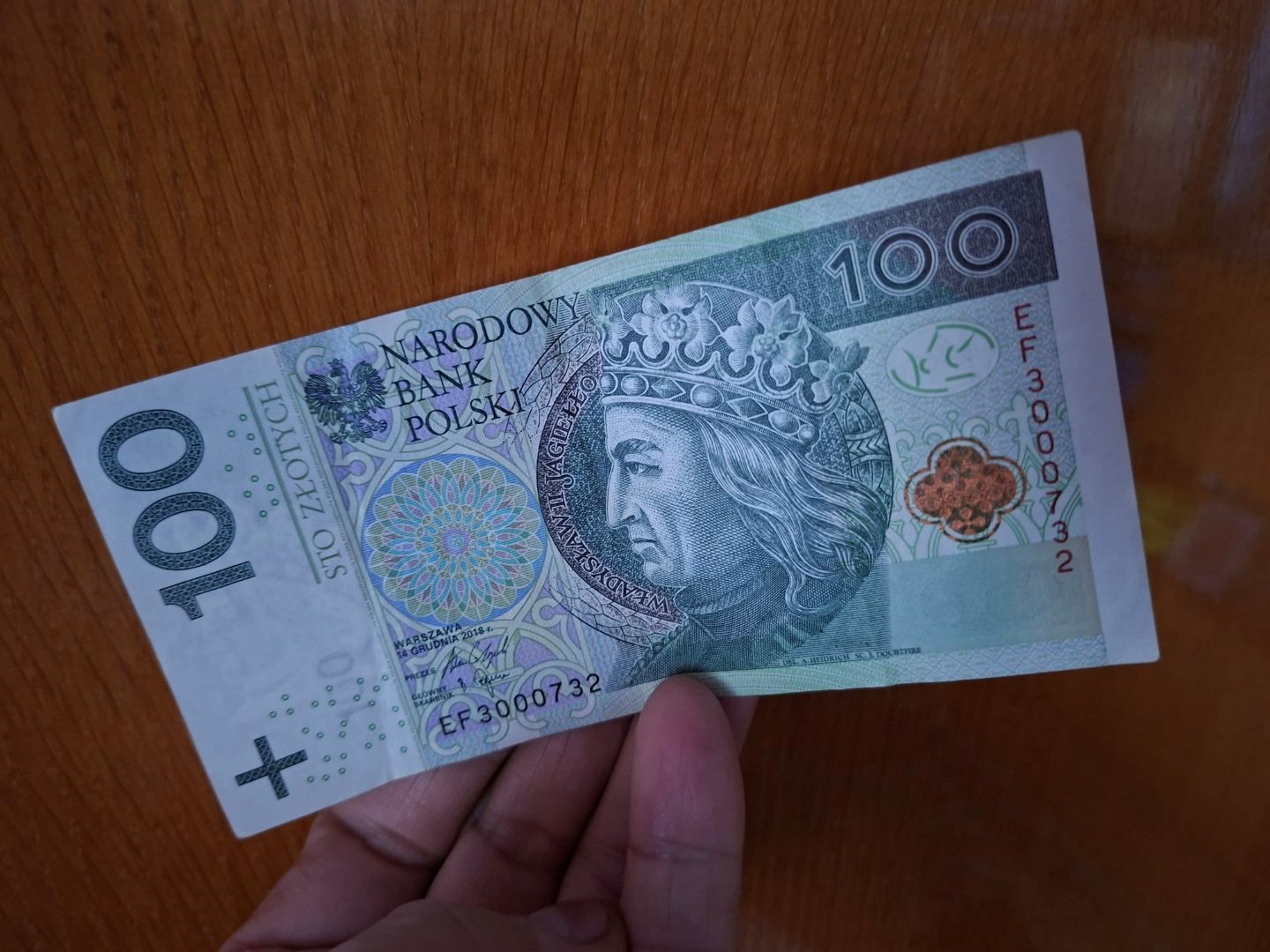 Bon senioralny już od 2026 r. Nowe świadczenie wyniesie maksymalnie 2150 zł brutto miesięcznie. Kto się załapie?