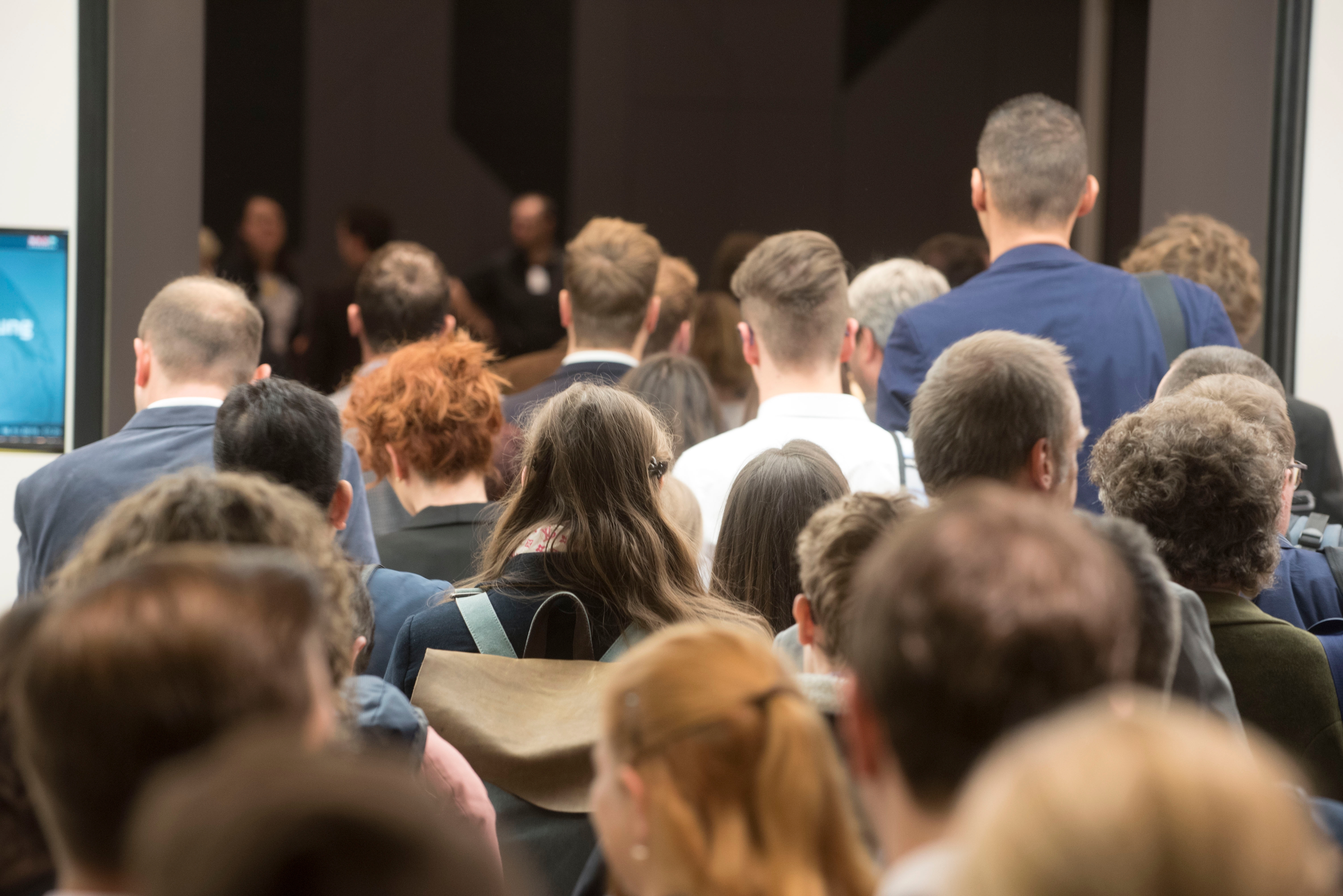 "Ukryte zasoby" wciąż w cieniu. Dlaczego pracodawcy nie sięgają po nowe grupy pracowników?