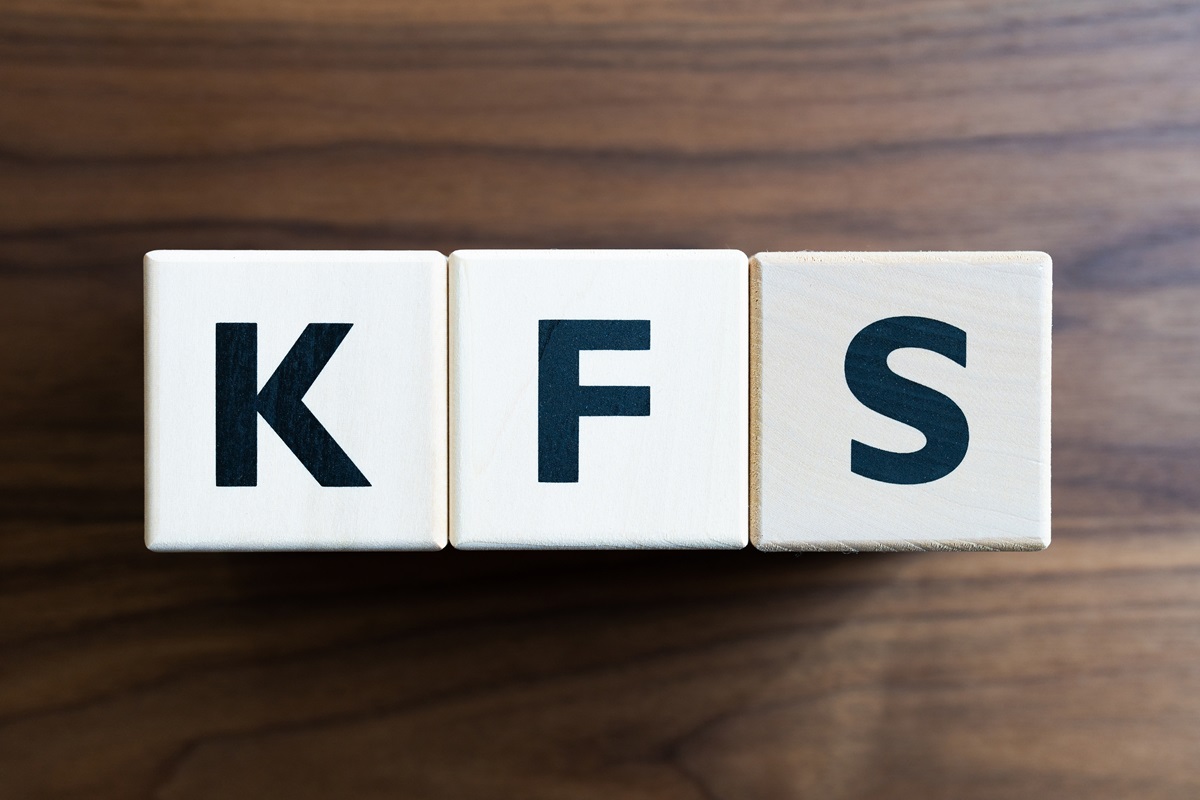 Od 2026 r. KFS dla większej liczby osób. Dodano działalność gospodarczą i umowy cywilnoprawne