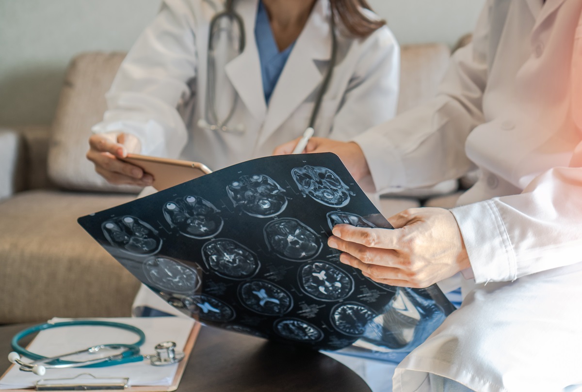 Akupunktura nie leczy raka, ale pomaga pacjentom w walce. Lekarz o jej roli w leczeniu onkologicznym