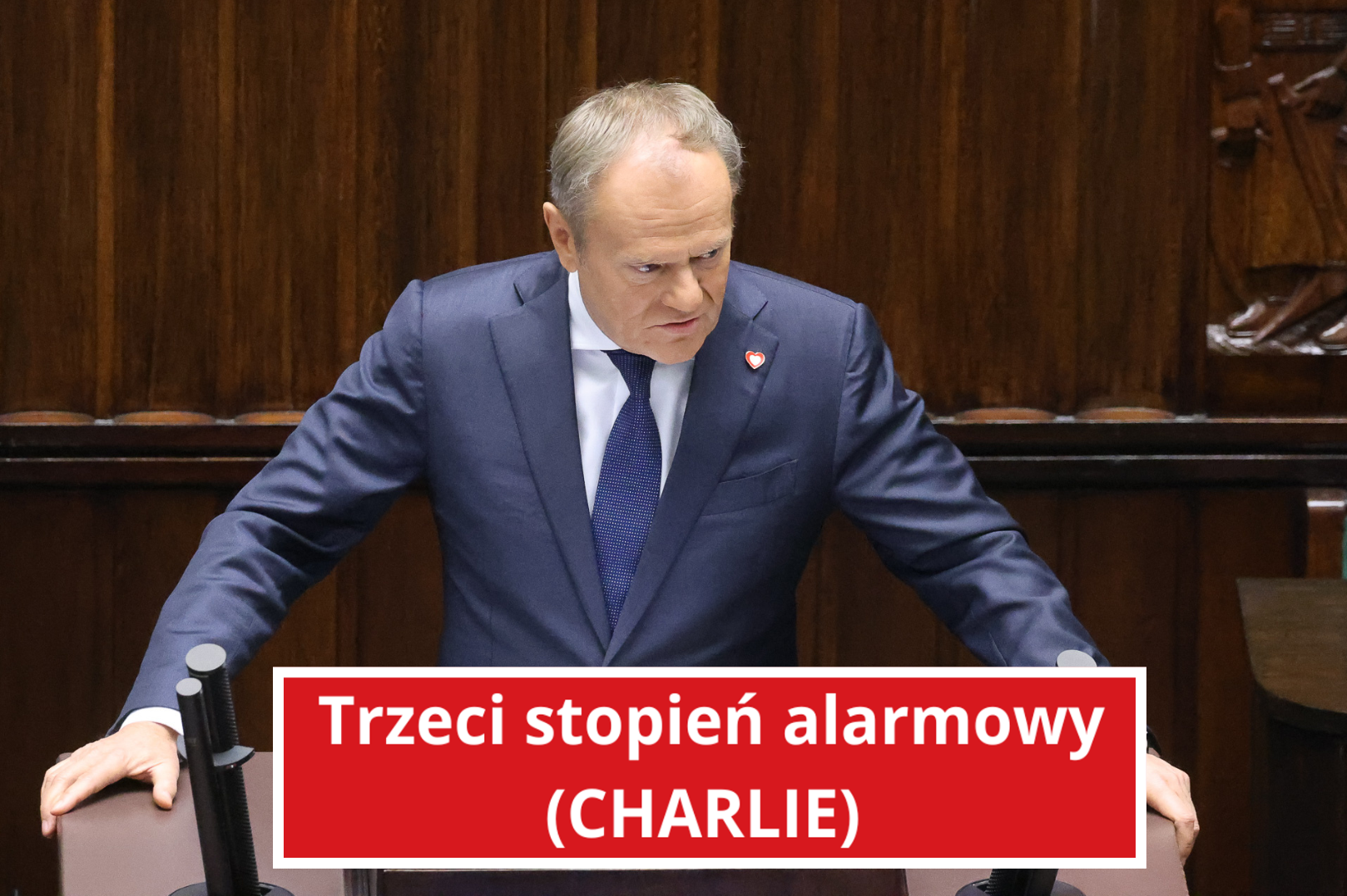 PILNE: od 19.11.2025 do 28.02.2026 r. urzędy czynne całą dobę, a osoby wyznaczone do wykonywania zadań ochronny wyposażone w broń i amunicję. Weszło w życie zarządzenie premiera wprowadzające trzeci stopień alarmowy