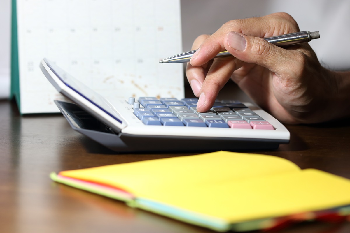 Ten dodatek trzeba za czas nieobecności pracownika odpowiednio obniżyć. Ale czy zawsze? W tym zakresie obowiązują jasne zasady