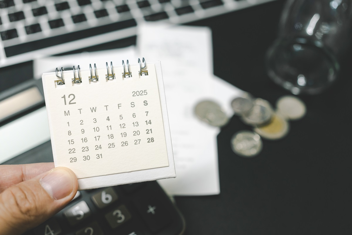 Grudzień 2025 inny niż zwykle: dni wolne i godziny pracy [Kalendarz]