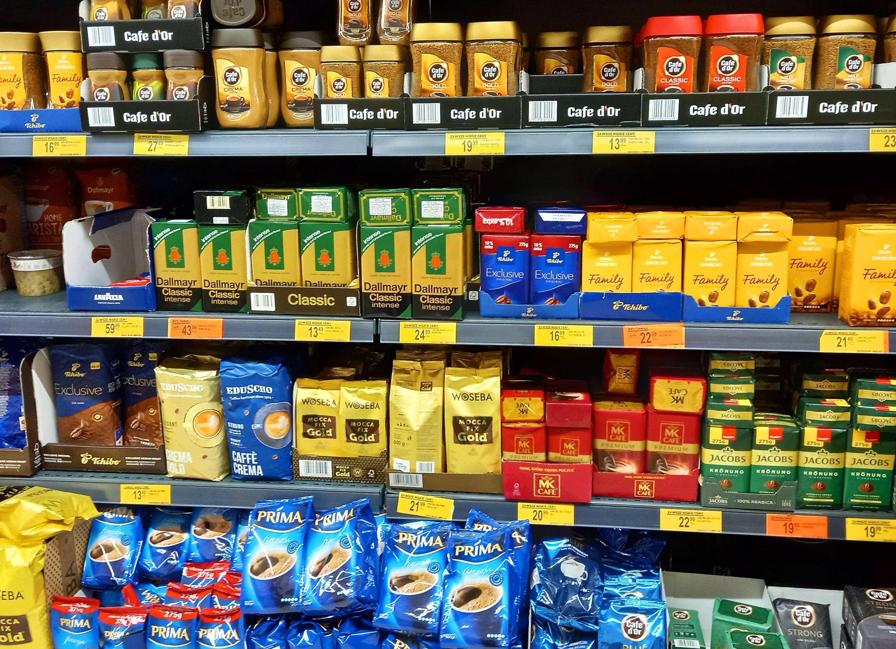 Kawa drożeje a w sklepach pojawiają się podróbki z paloną soją. Jak rozpoznać prawdziwą kawę po zapachu, wyglądzie i konsystencji