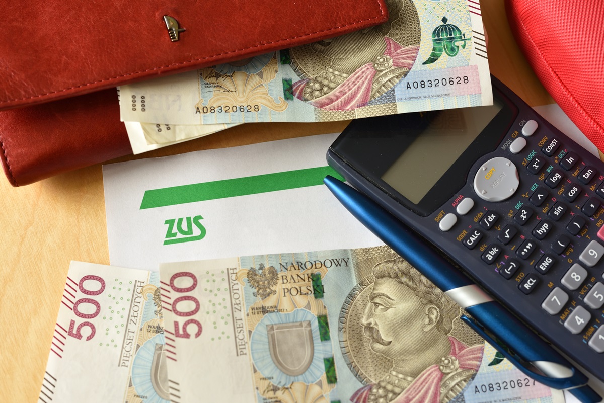Emerytury czerwcowe 2026 - kiedy przeliczenie przez ZUS?