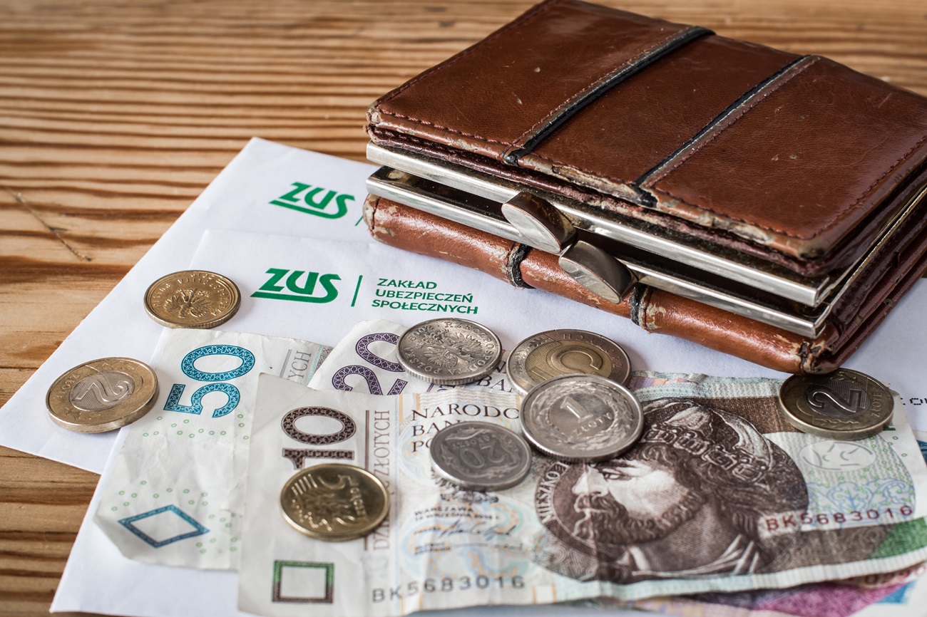 Pod koniec roku ryczałtowca może uratować tylko uważność. Co zrobić by nie stracić ponad 7 tys. złotych?