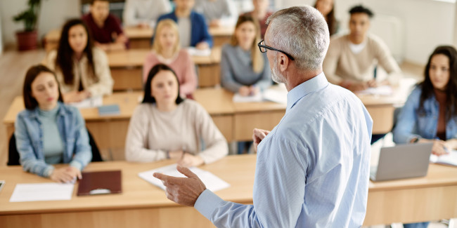 Związki zawodowe z ogromnym wpływem na pracę nauczycieli od 13 grudnia 2025. Już za chwilę zmiany w szkołach?