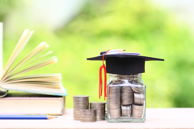 Odprawy dla nauczycieli. Od 1 stycznia 2026 roku wyższe kwoty i nowe zasady