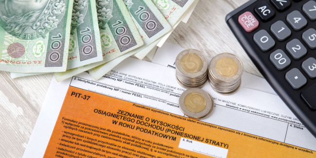 Plan rządu: co roku faktyczna podwyżka podatku dochodowego dla najlepiej zarabiających - także w 2026 r. To skutek braku waloryzacji progów podatkowych w ustawie o PIT