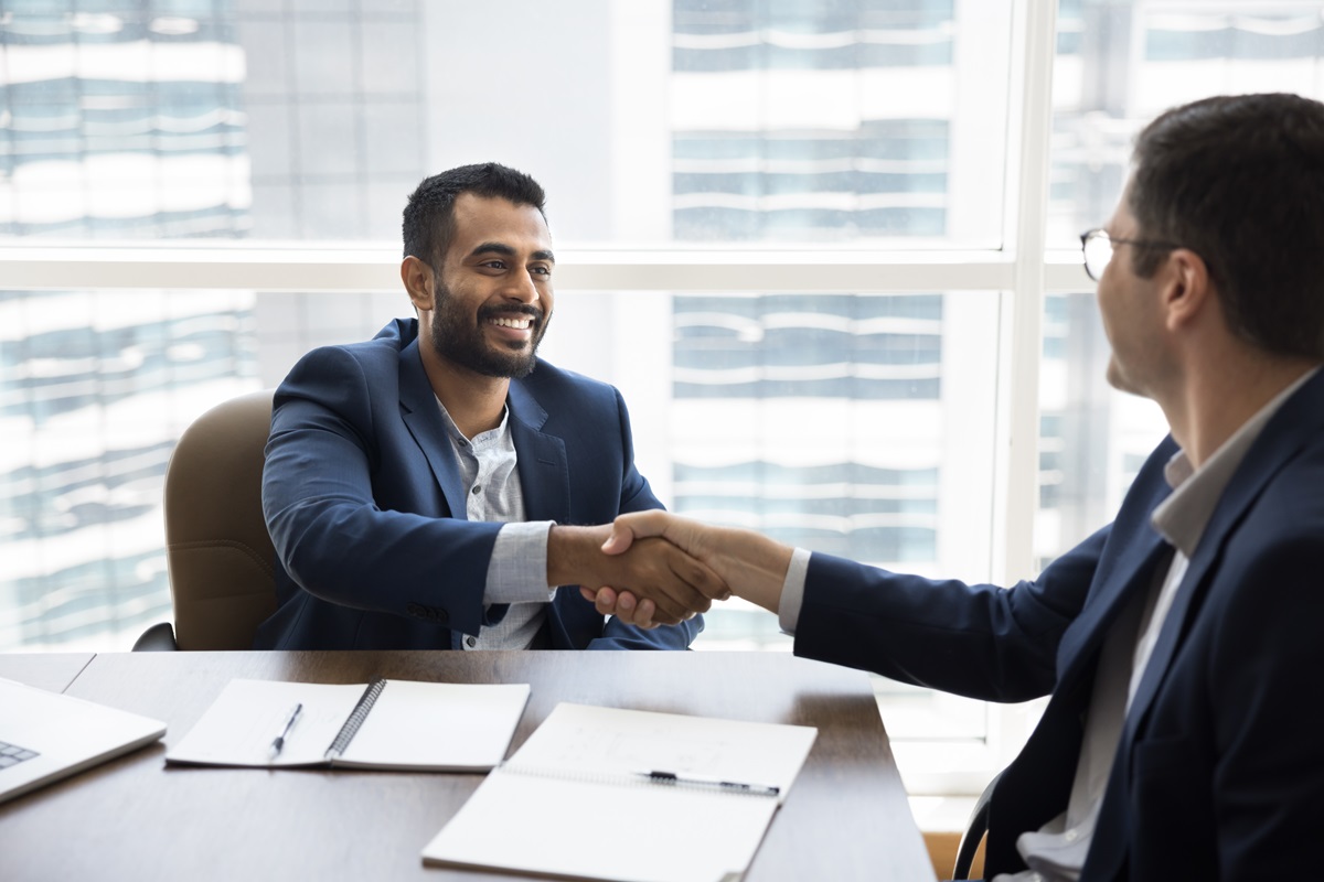 Droższe zatrudnienie cudzoziemca w 2026 roku. Wyższe opłaty i nowe obowiązki pracodawców