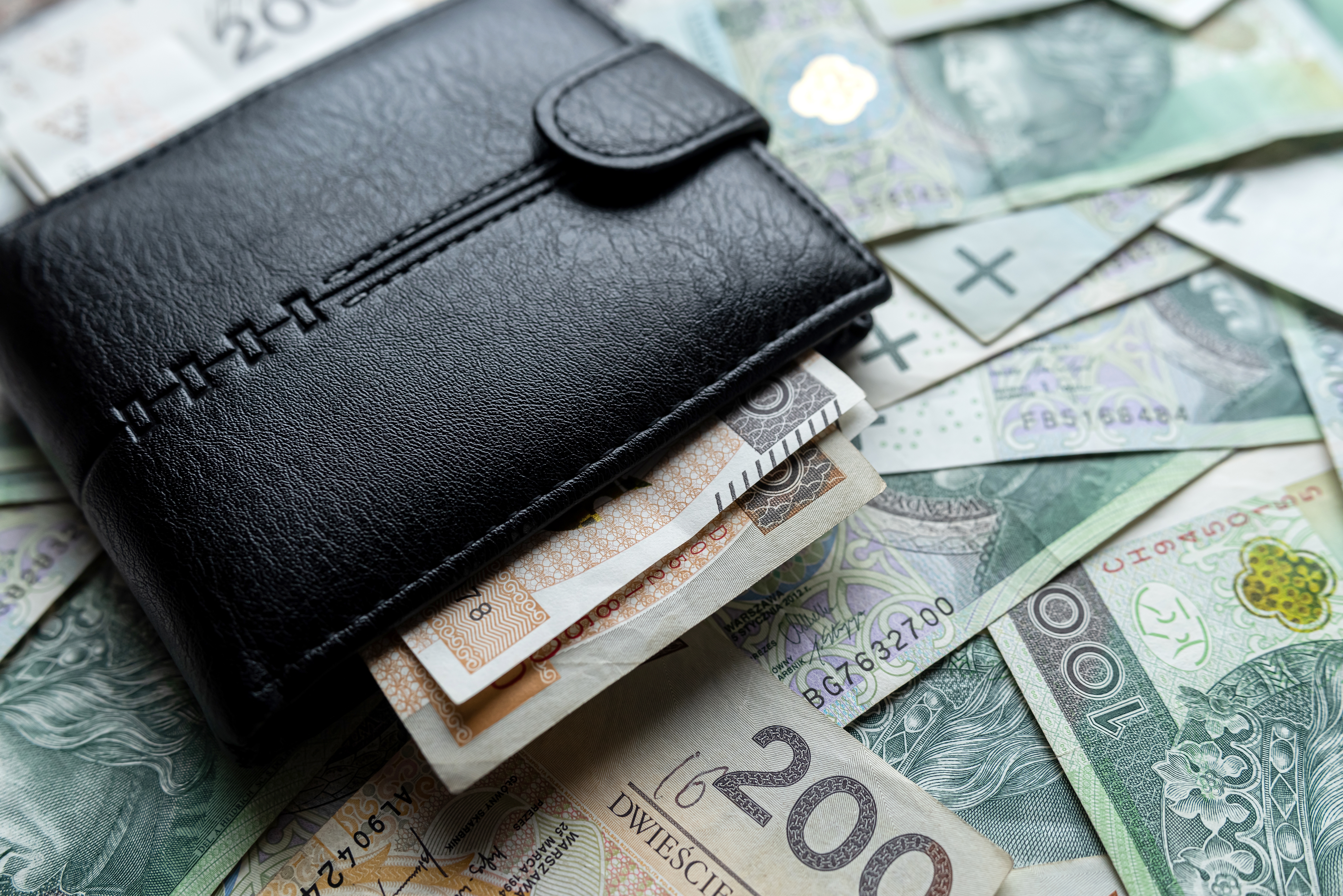 Wzrost emerytury jeszcze przed waloryzacją. 5116,99 zł - kto dostanie tyle pieniędzy?