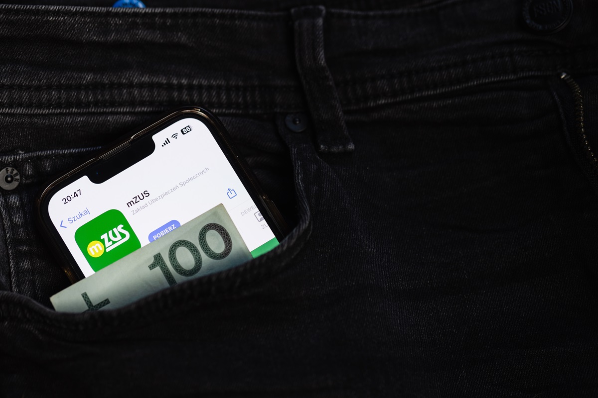 EZUS dla płatników składek od stycznia 2026 r. Komunikacja z ZUS będzie uproszczona