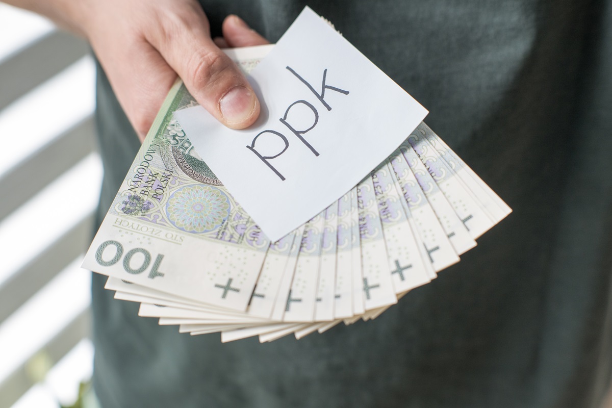 PPK: zaległa dopłata roczna za 2025 r. przysługuje tylko na wniosek uczestnika. Wypłata do 15 kwietnia 2026 r.