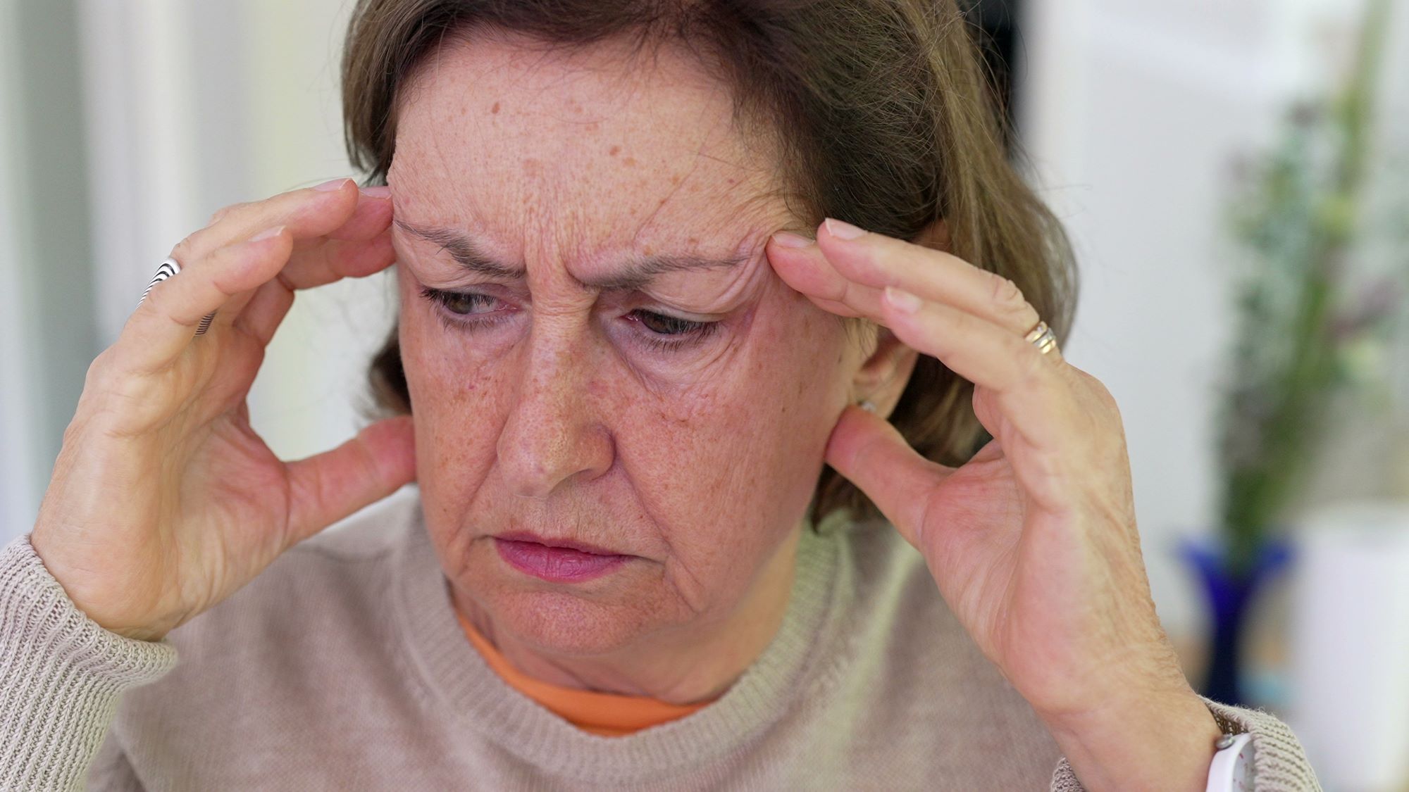 Zauważysz choć jeden objaw, dzwoń na pogotowie. To może być udar niedokrwienny mózgu
