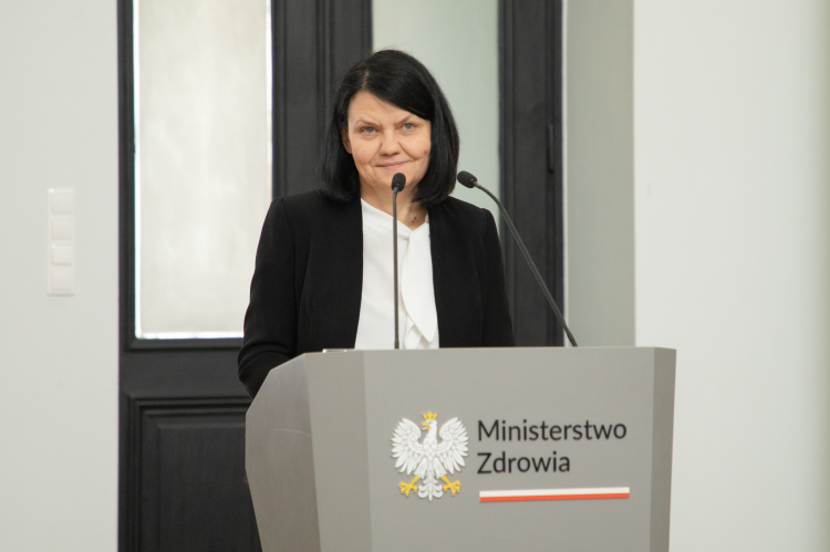 Nowa lista refundacyjna od 1 kwietnia 2026. 16 nowych terapii, w tym 14 onkologicznych
