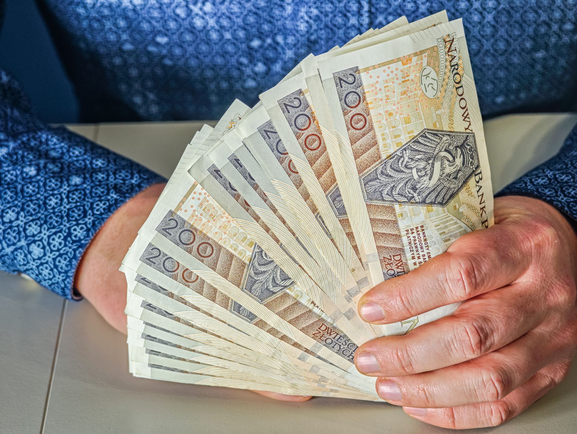 Emeryturę 7000 zł brutto lub większą dostaje w 2026 r. 800 tys. seniorów. ZUS: bo pracowali i płacili składki po osiągnięciu wieku emerytalnego
