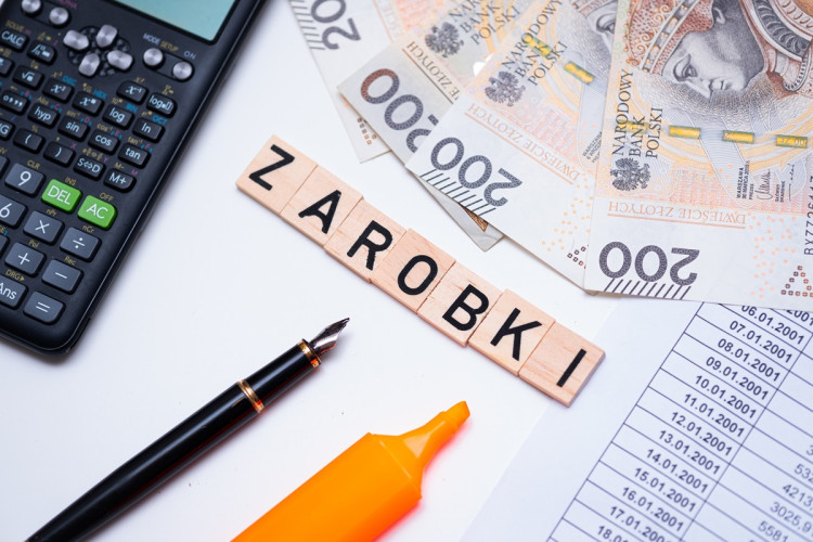 Jawność wynagrodzeń – nowy projekt ustawy. Co się zmienia?