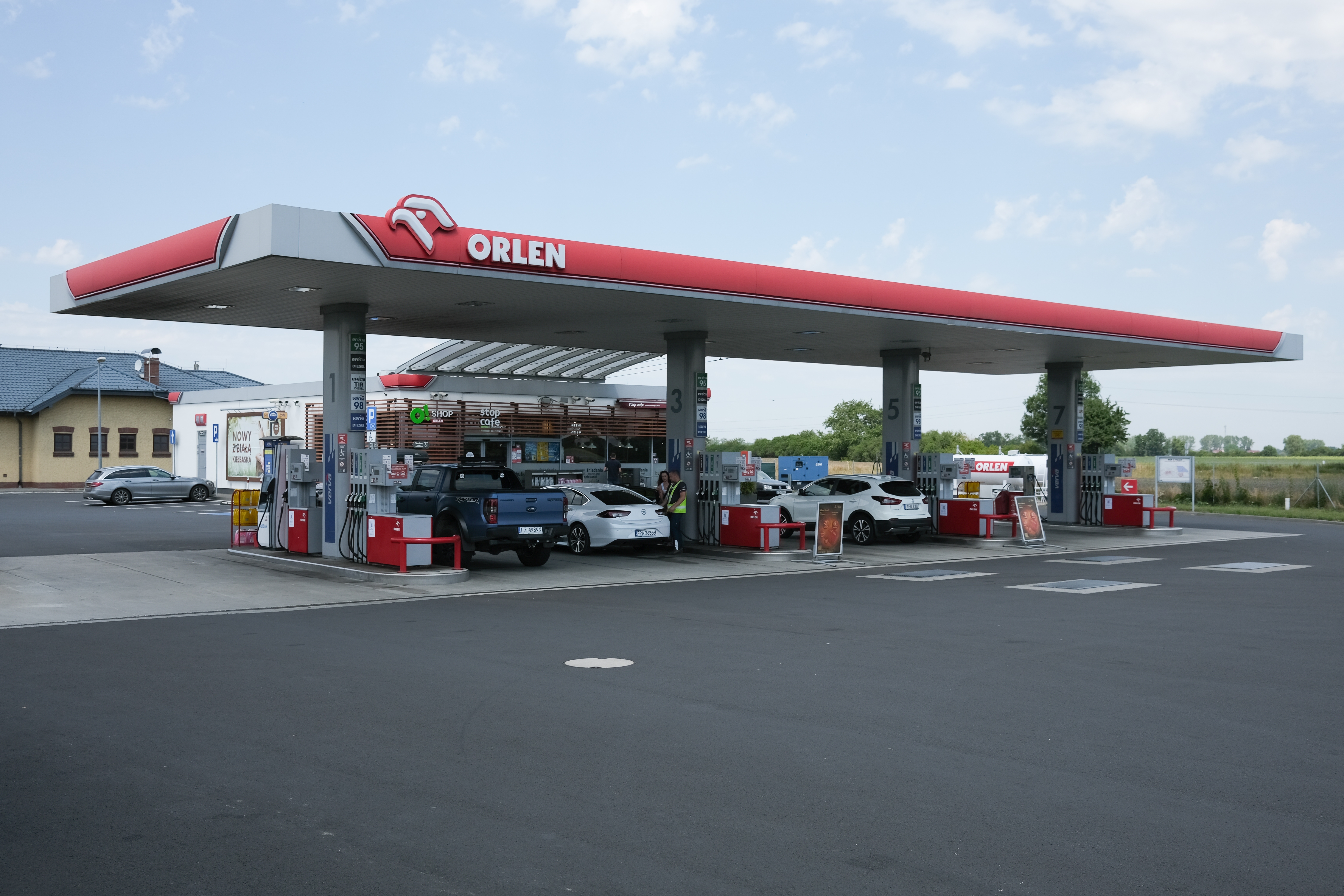 Ceny paliwa na środę. Tyle jutro zapłacimy za benzynę i olej napędowy
