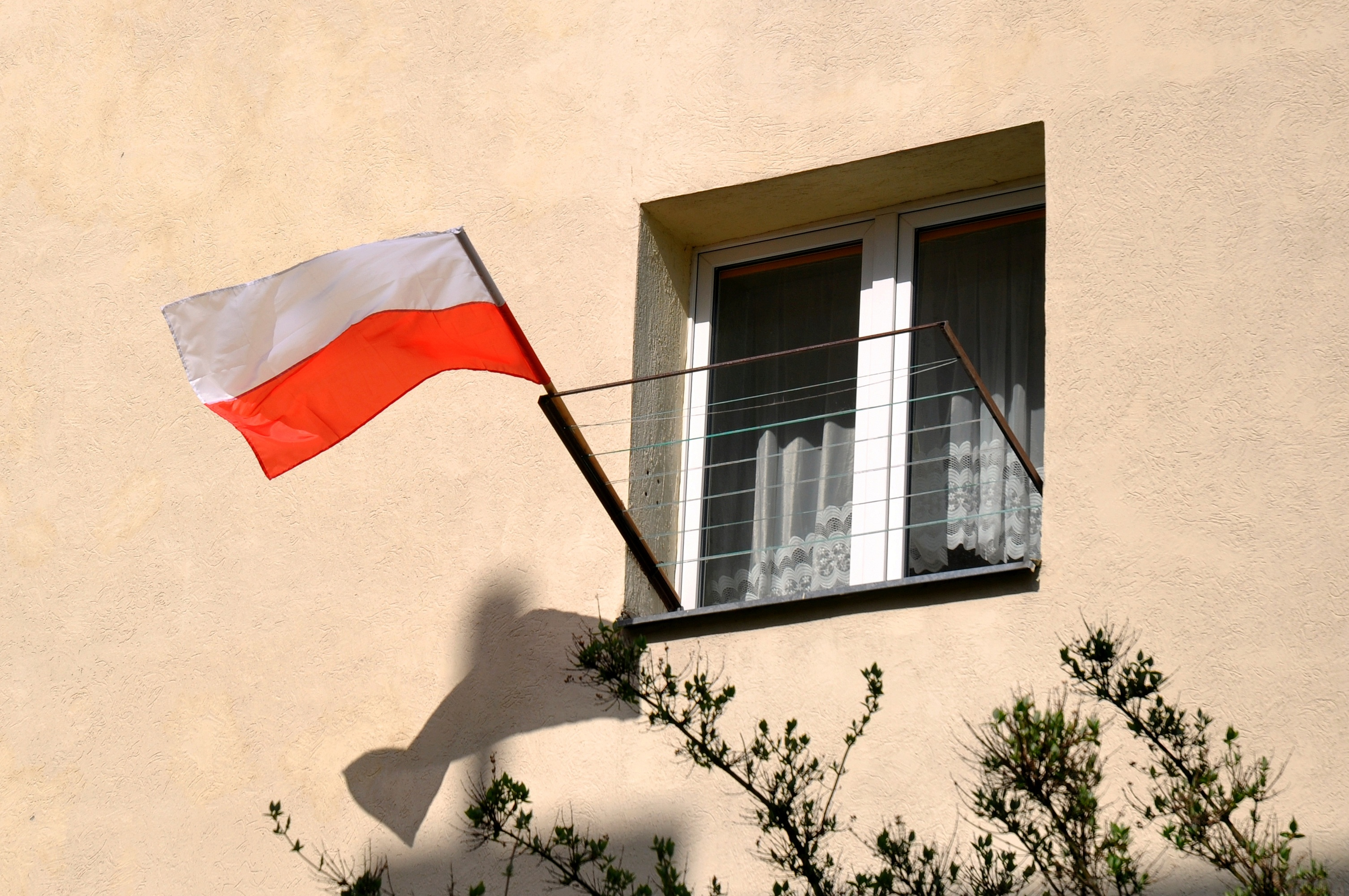 3 maja w niedzielę. Dlaczego nie dostaniesz za to wolnego? Wyjaśniamy przepisy