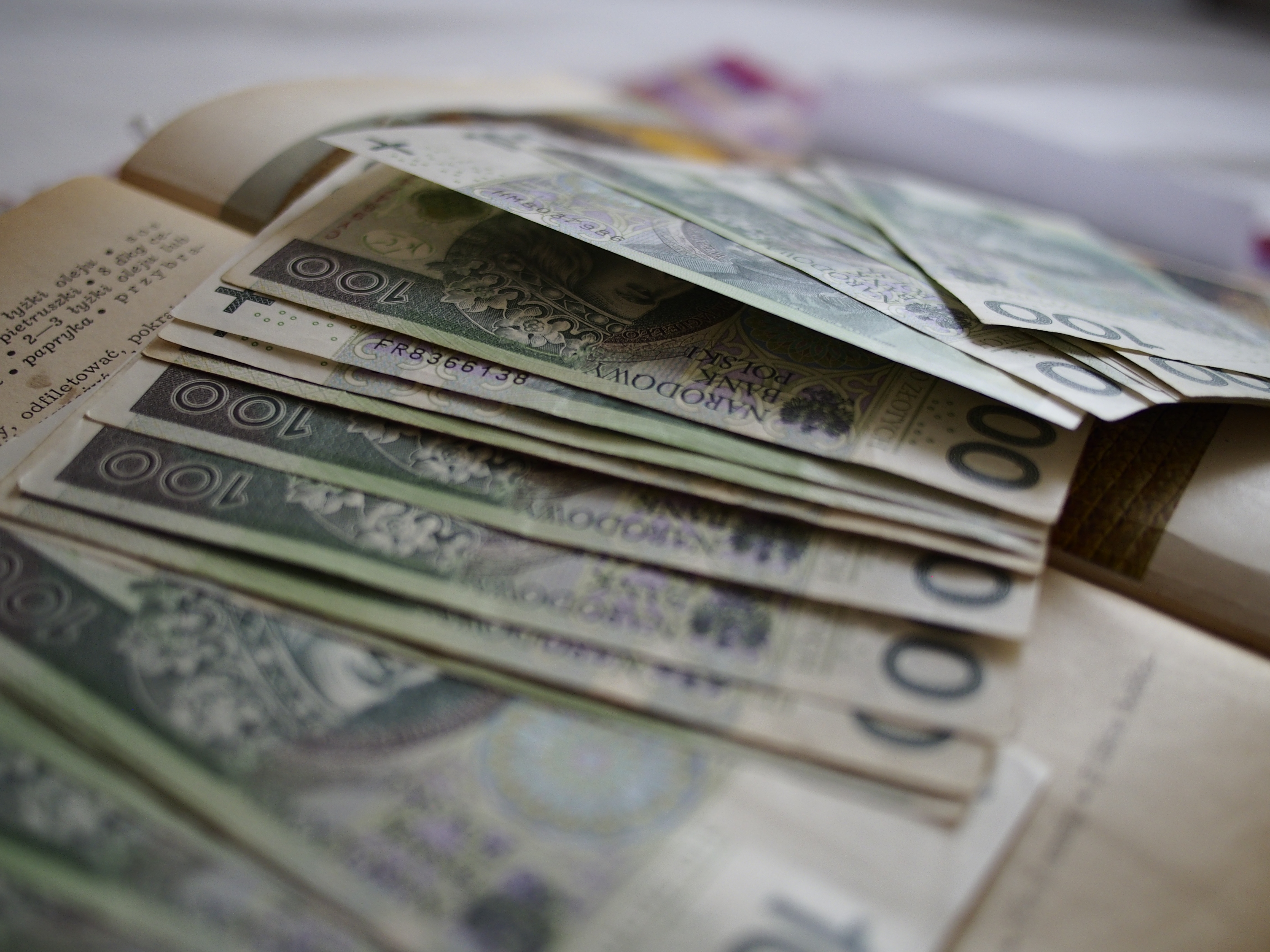 W 2027 r. w budżecie przeszło 12,5 mld złotych na świadczenie wspierające. I brak oczekiwanej nowelizacji przepisów