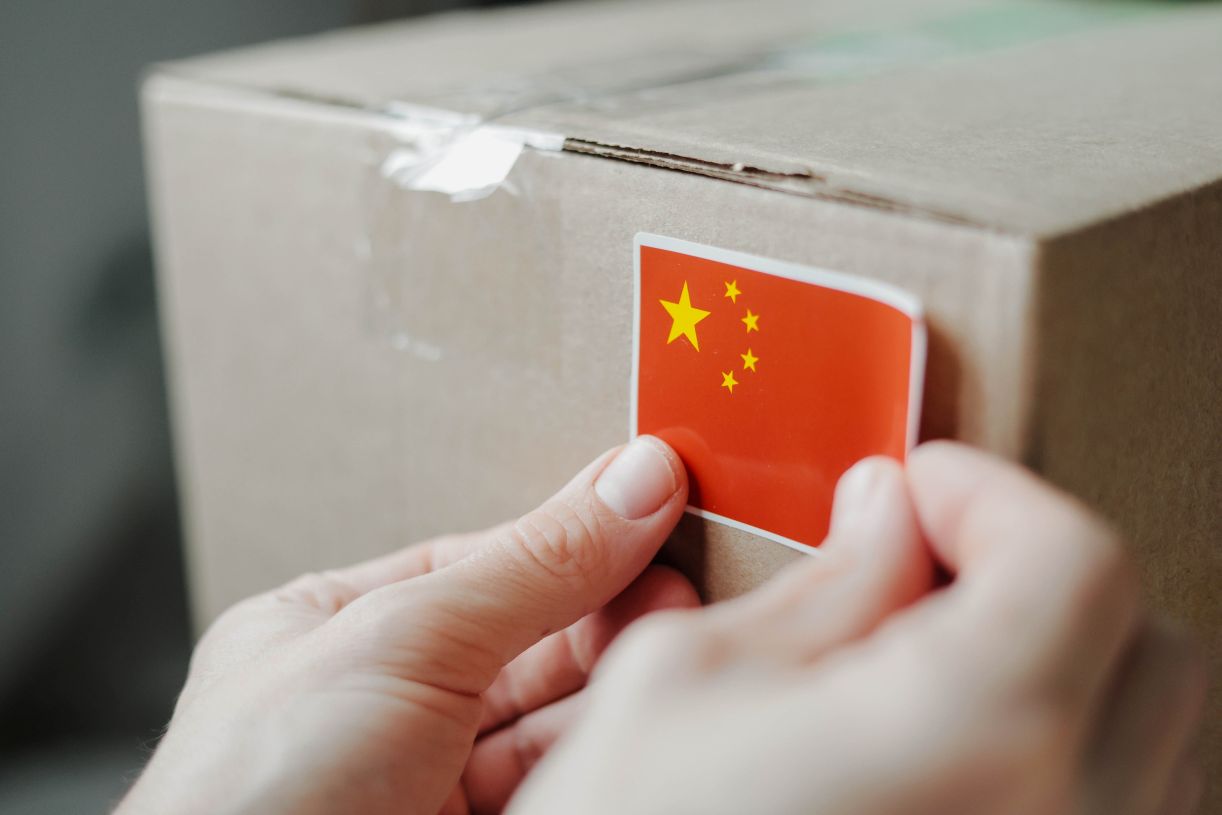 Alibaba.com i 1688. Jak sprawdzić dane chińskiego dostawcy przed pierwszą płatnością?