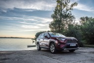 Test: Toyota RAV4 2.5 Hybrid Executive - po prostu rodzinna! Test: Toyota RAV4 2.5 Hybrid Executive - po prostu rodzinna!