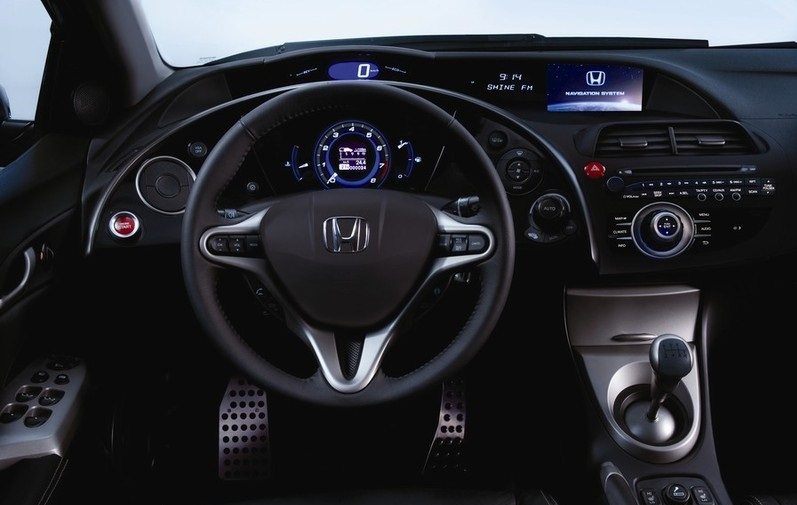 Używana Honda Civic VIII opinie (hatchback) Infor.pl